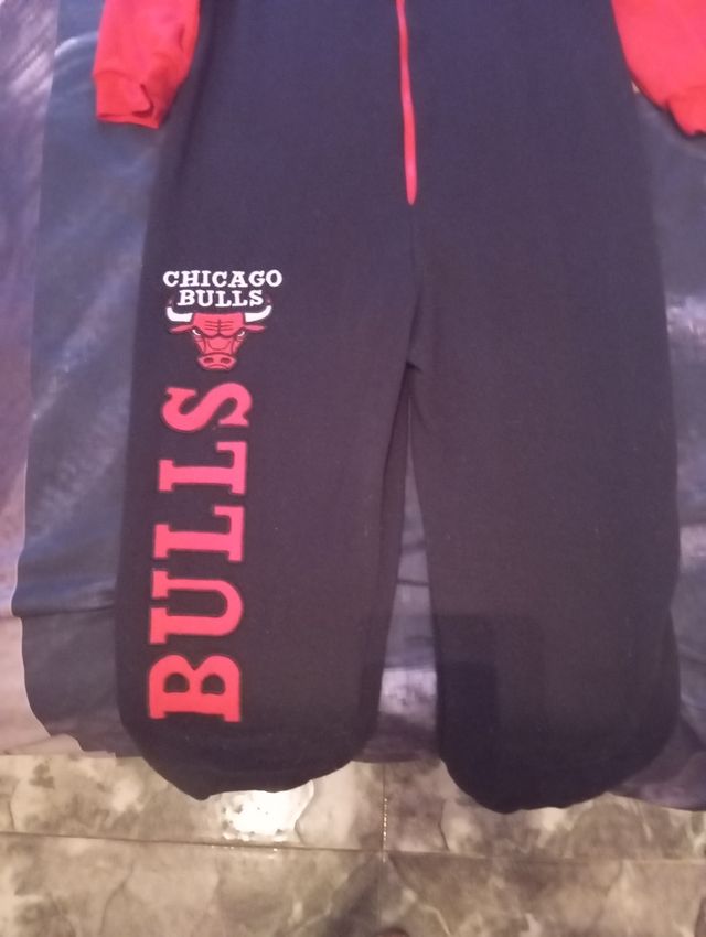 Pijama mono Chicago bulls 10 11 años