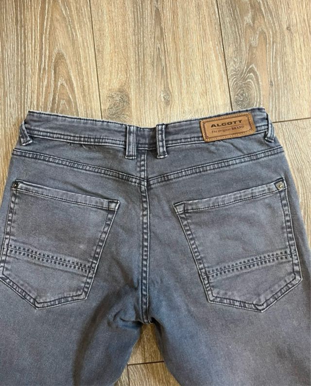 Pantalon vaquero Alcott