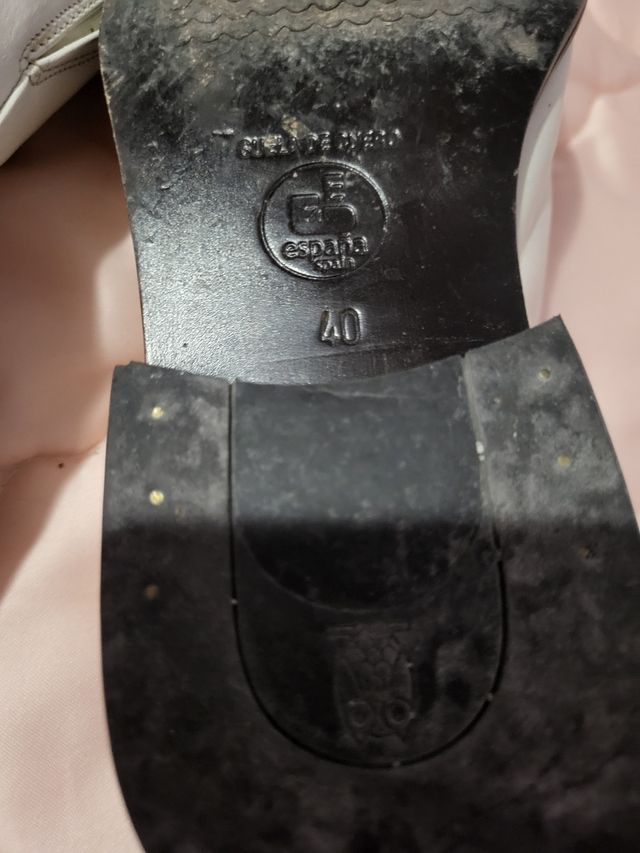 Zapatos caballero blancos