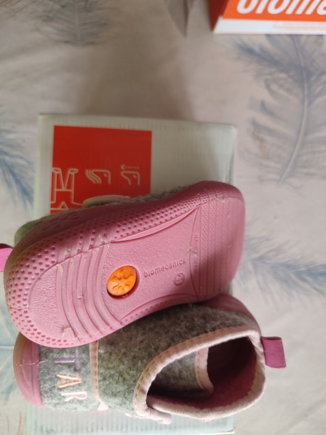 Zapatillas biomecanics talla 21