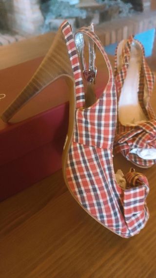 Zapatos de tacón 👠 cuadros 