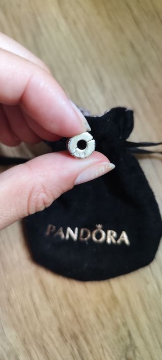 Pieza de plata de Pandora NUEVA