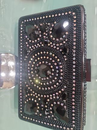 cartera ceremonia de mano