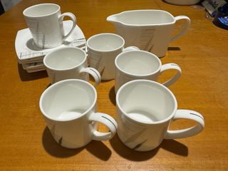 Servizio sei tazzine da caffé Gural con bricco