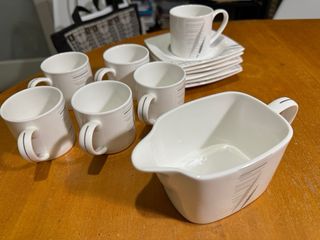 Servizio sei tazzine da caffé Gural con bricco