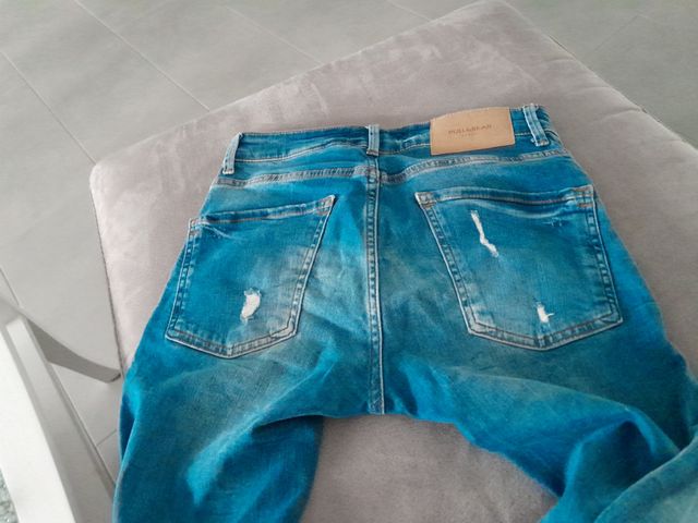 Pantalón vaqueros adolescente