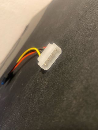 Disco duro 1TB con cable sata