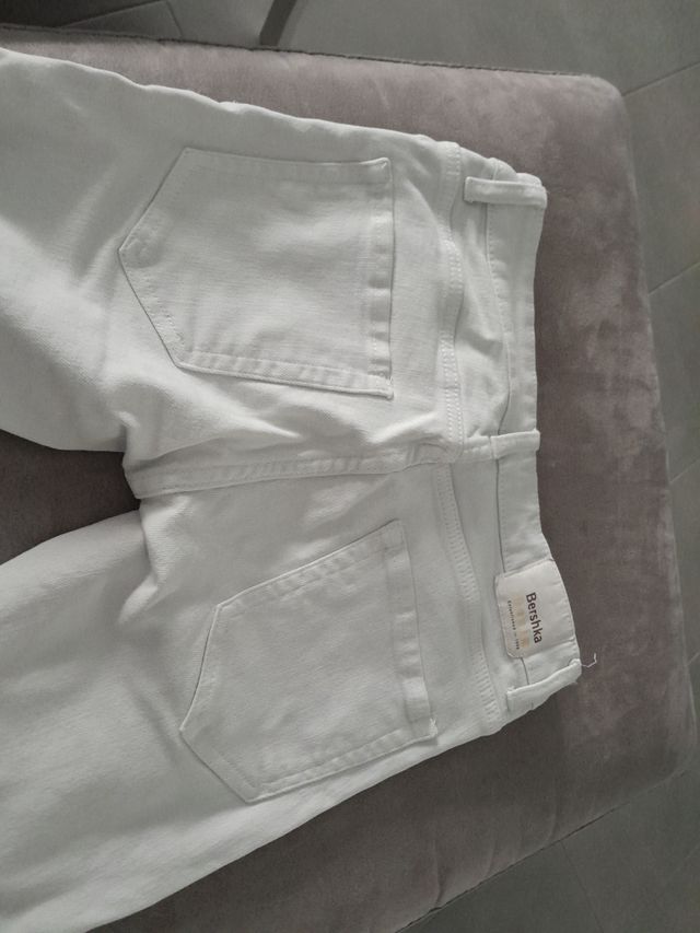 Pantalón vaqueros adolescente blanco