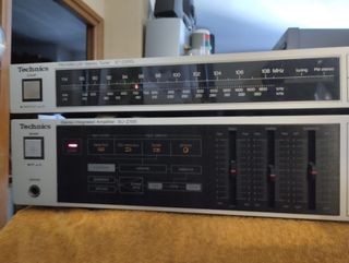 TECHNICS SU-Z100+ST-200L...