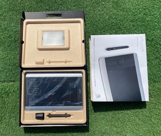 Wacom INTUOS PRO M *Special Edition