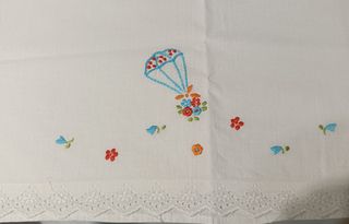 Coppia lenzuolini bianchi per culla