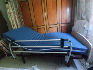 Cama articulada ortopédica