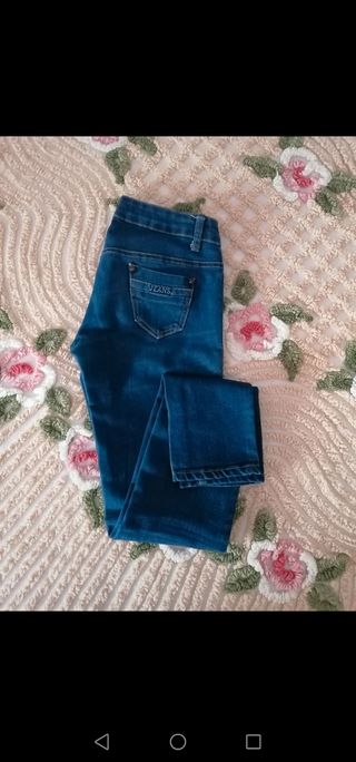 Jeans semplici scuri