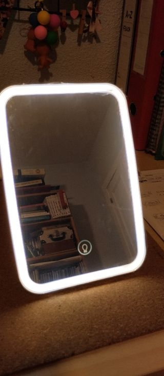 Espejo maquillaje con luz
