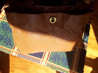 Bolso en piel,  Gloria Ortiz