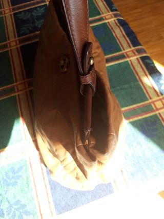 Bolso en piel,  Gloria Ortiz