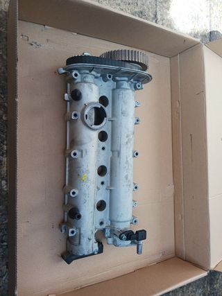 Tapa de valvulas seat ibiza 1.6 con árbol de levas