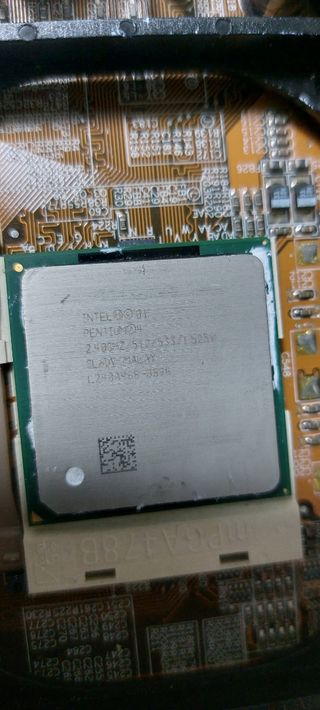 PLACA BASE DE ORDENADOR ANTIGUO 