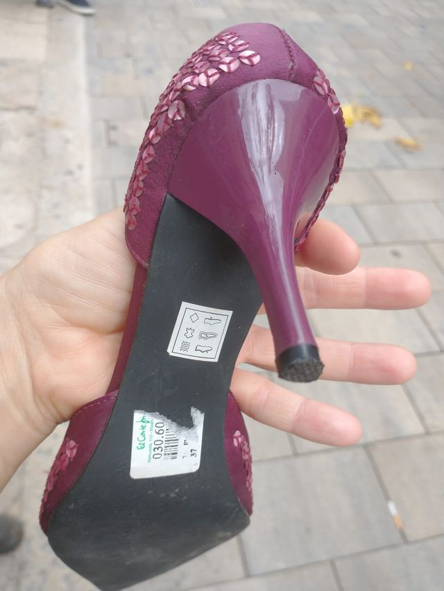 Zapatos tacón medio el CORTE INGLÉS color morados