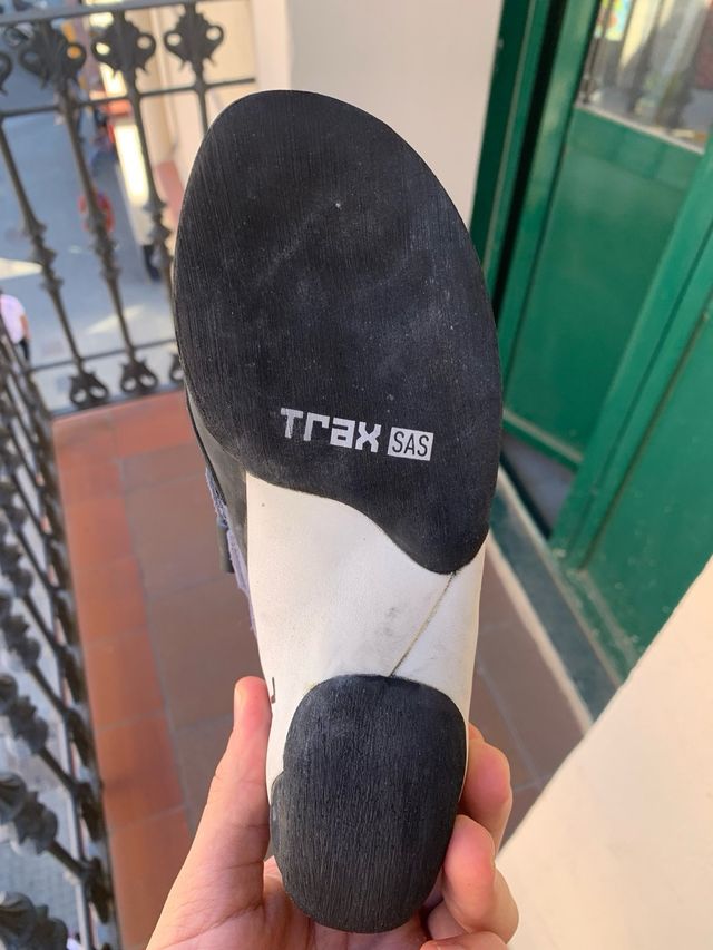 Pies de gato Evolv Shaman 38