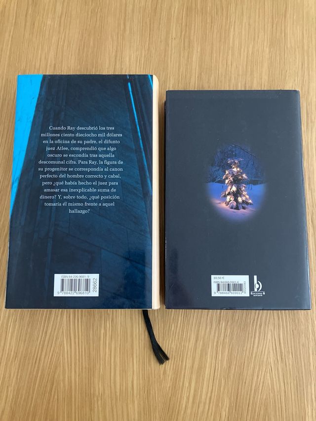 2 novelas de John Grisham.