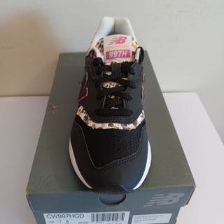 New Balance 997H, talla 37.5 plantilla 23.5cm