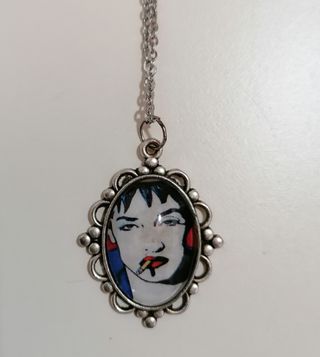Catenina con ciondolo Madonna