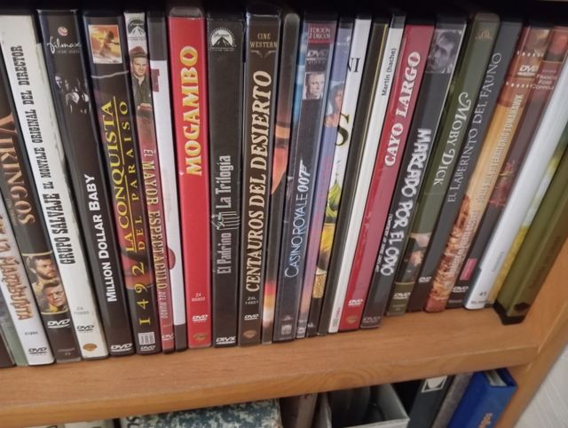 Películas DVD más de 100 titulos originales