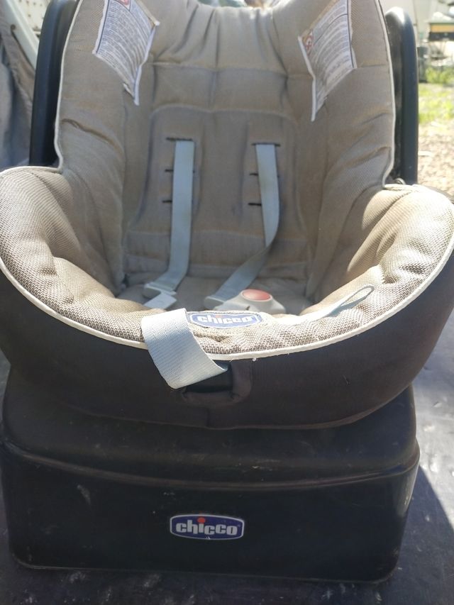 Silla para  coche bebe CHICCO masicosi