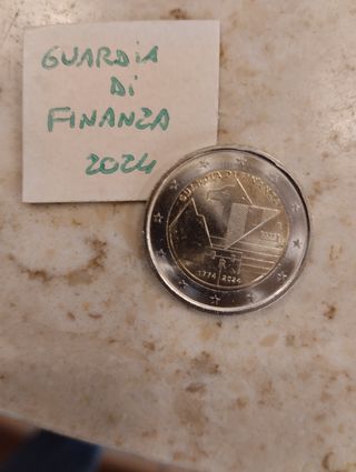 2€. guardia di finanza