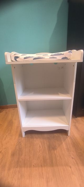 Cambiador/librería SMÅGÖRA