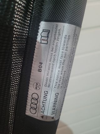 Red separadora Audi Q5