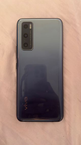 Vivo Y70