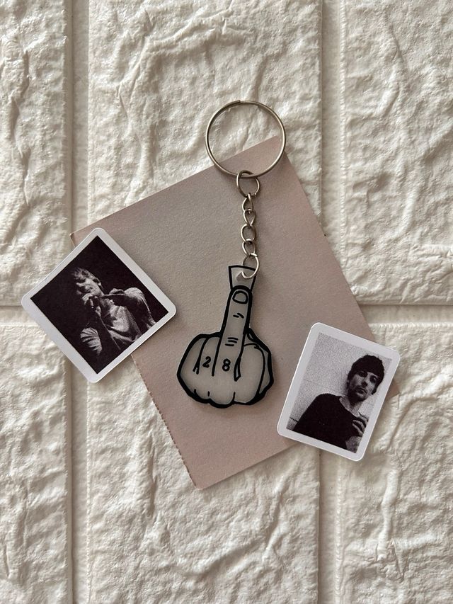 LOUIS TOMLINSON Keychain “F**k You”