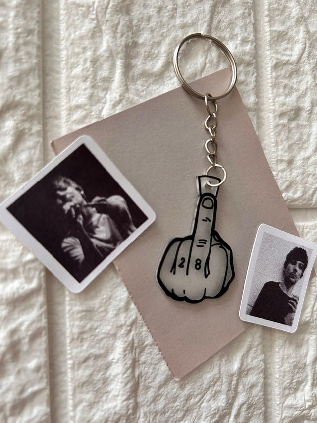 LOUIS TOMLINSON Keychain “F**k You”