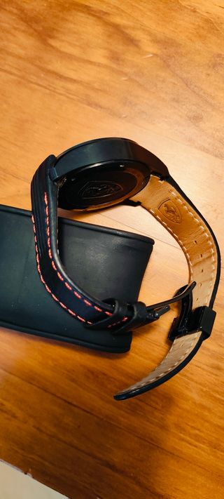 Reloj Ferrari Paddock Carbon + bolígrafo Seaffer