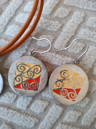 Conjunto collar y pendientes
