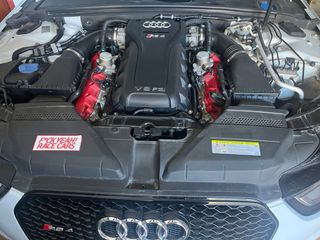 Audi RS4 2014