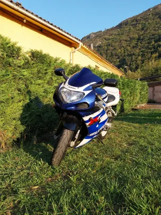 Gsx R 600