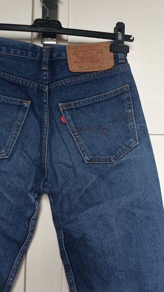 Vaqueros Levis