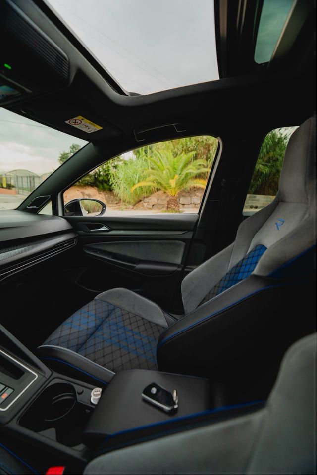 Volkswagen Golf 2021