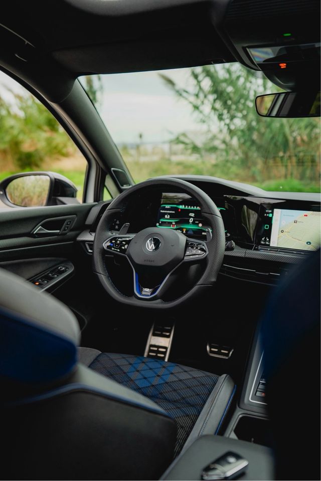 Volkswagen Golf 2021