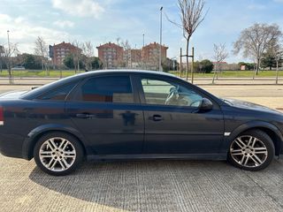 Opel Vectra 2005