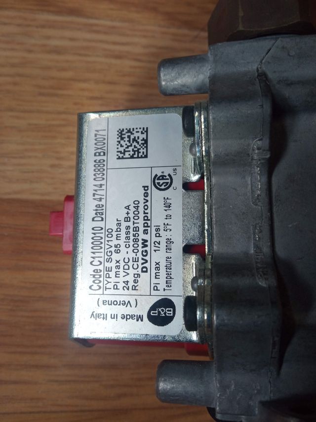 Bomba agua caldera Roca Baxi