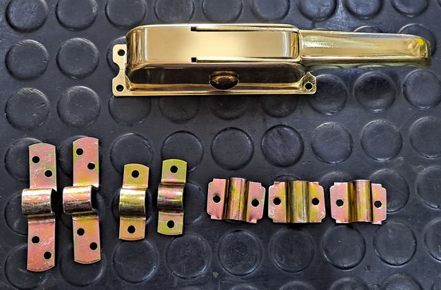 Maneta ventana cremalon