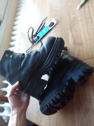 Botas botines plataforma estilo militar 
