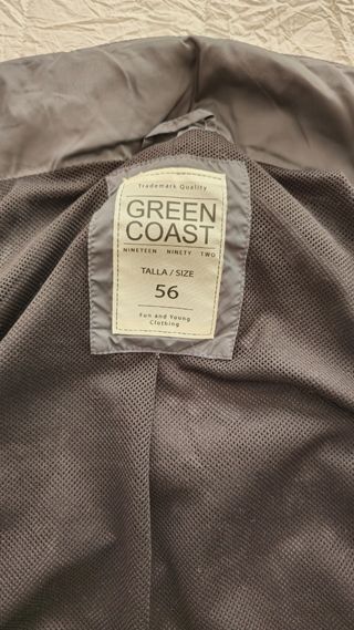 Cazadora cortavientos