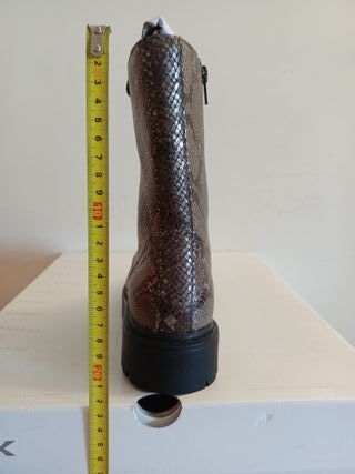 Geox Botines Bleyze, talla 38.5(39EU) plantilla 25