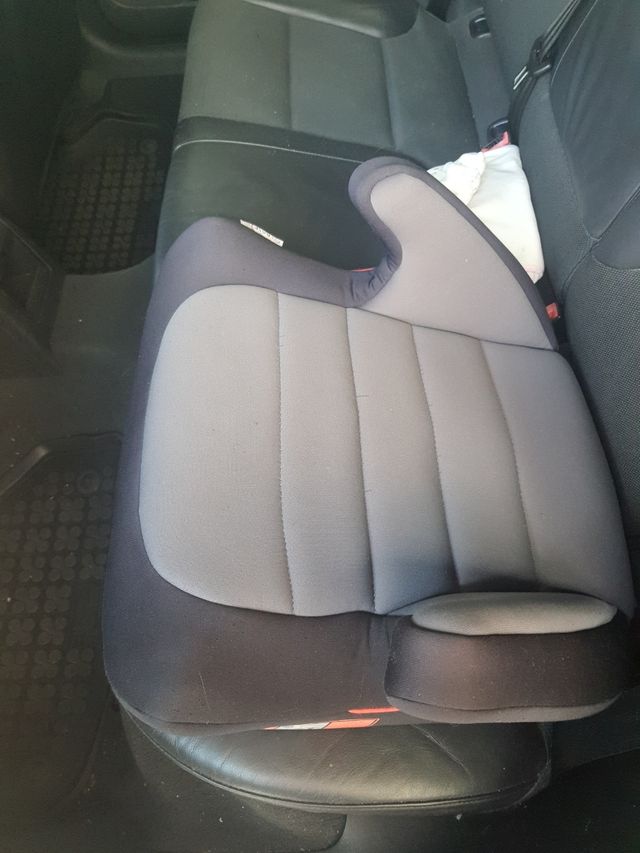 Alzador de coche isofix
