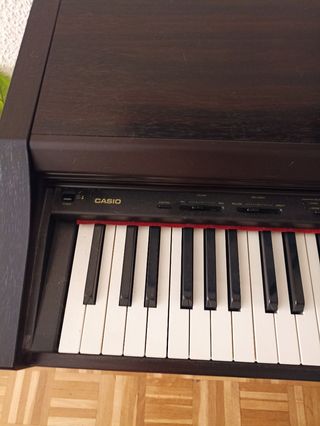 Piano eléctrico de pared